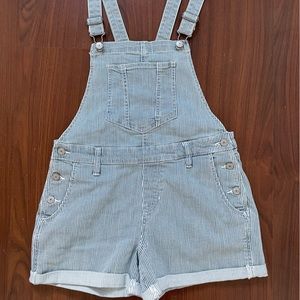 Pinstriped shorteralls